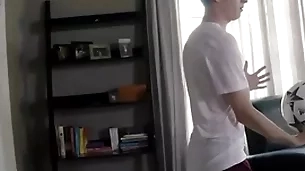 Hung teen back soccer appliance fucked away from shtick kin