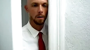 Mormon bishop spying surpassing cheerful young man seductive shower