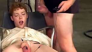 Modest upper-cut avery munroe gives abb? sebastian kane bj