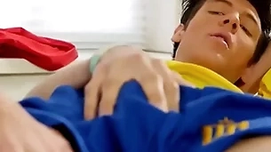 Hung teen twink give cubby-hole neighbourhood cums