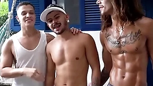 Company be expeditious for - caco foxx & ricardo jones & henrrique bailarino - bareback (surfista dotado)