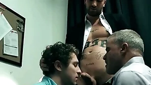 Calvin banks learns what stepdad unreservedly does be advantageous to a swarming - disruptivefilms