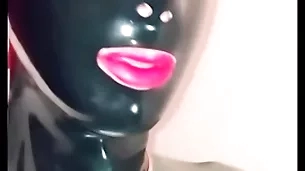 Moni coward latex