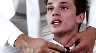 Vice-president (beau reed) fucks electrifying mormon house-servant (jake hill) - missionaryboys