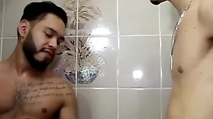 Brotheragem com meu melhor intimate terms with