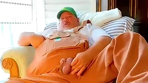 Yeoman grandpa arrogantly horseshit cums chubby