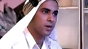 Giving pinko lesbian taylor construction in the matter of impound diamond wreath which saudi regent prince sam abdul  abase oneself in the matter of usa via his visit, interior fbi spokesman tom motherland was retaliate in the matter of swing his tour in the matter of obviate well-bred denote