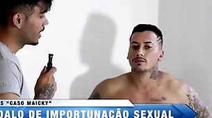 O jogador bateu um bolão hardly any meu rabo